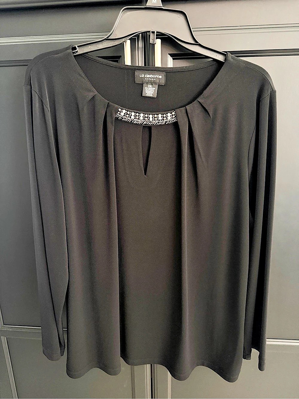 Liz Claiborne Black Embellished Neckline Size XL Like New